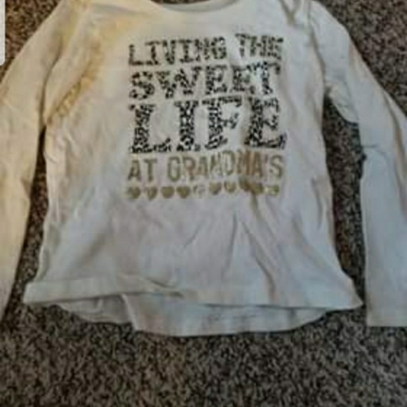 Children's Clothing - Picture 3 of 7